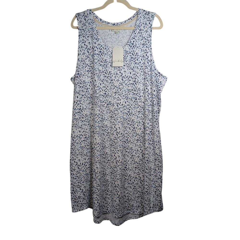 New Wonderly Studio Size 2X Dress Tank T-shirt White w/ Blue Leopard Print
